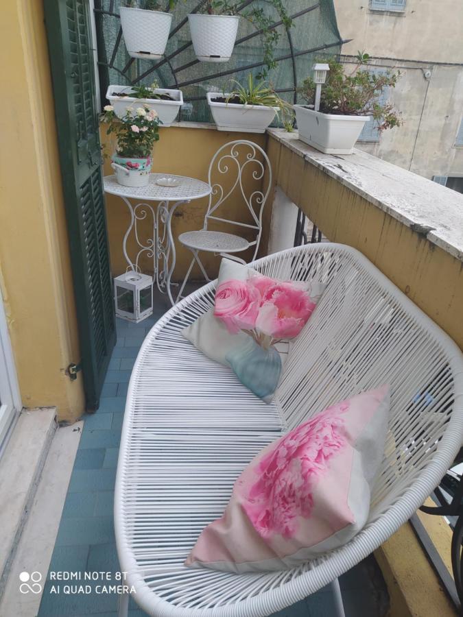 Le Camere Dei Fiori Сан Ремо Екстериор снимка