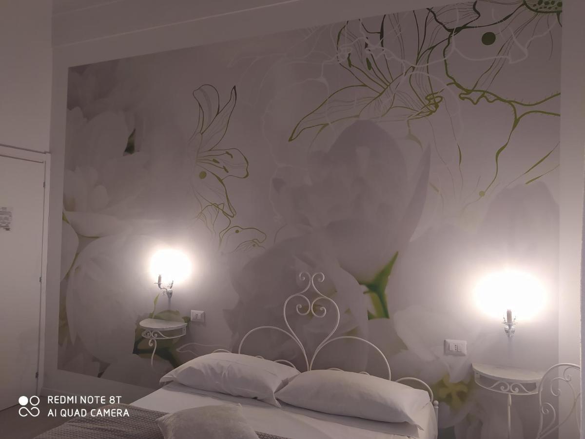 Le Camere Dei Fiori Сан Ремо Екстериор снимка