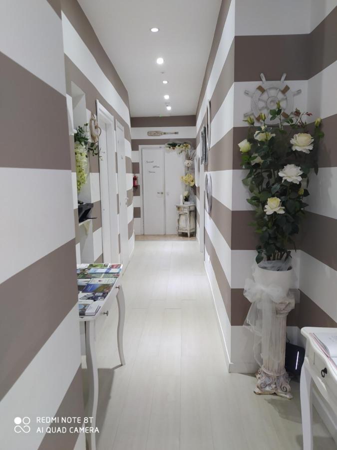 Le Camere Dei Fiori Сан Ремо Екстериор снимка