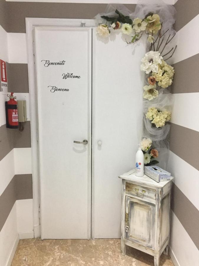 Le Camere Dei Fiori Сан Ремо Екстериор снимка